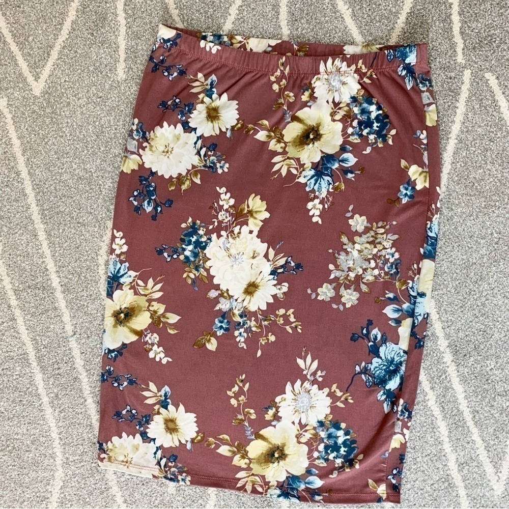 Acting Pro Mauve Pink Floral Stretch Pull on Pencil Skirt
